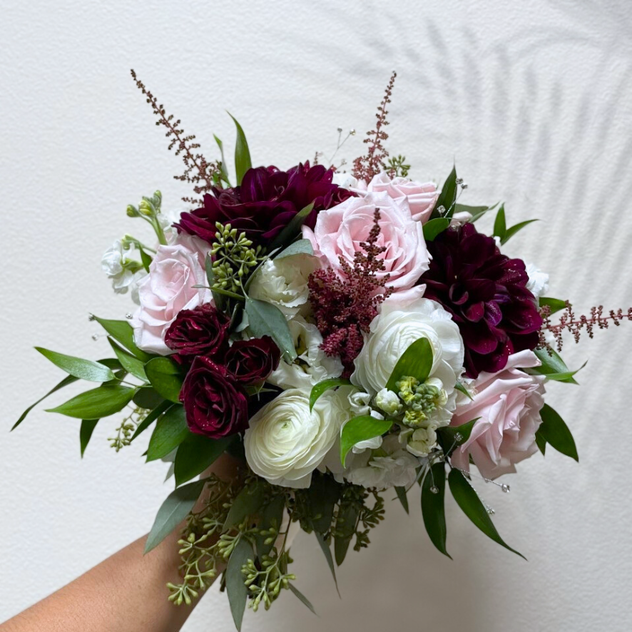 Round Compact Style - Bridal Bouquet